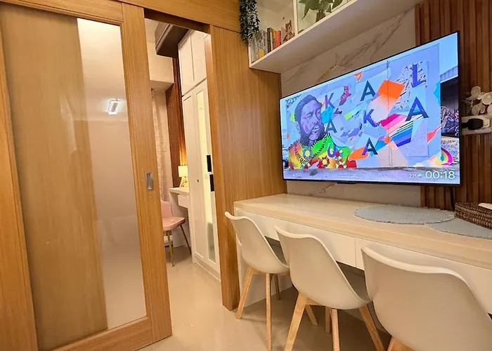 New Listing! Shell Residences At Mall Of Asia, アパート *