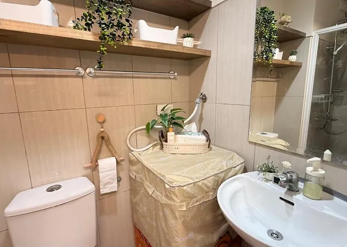 New Listing! Shell Residences At Mall Of Asia, アパート *